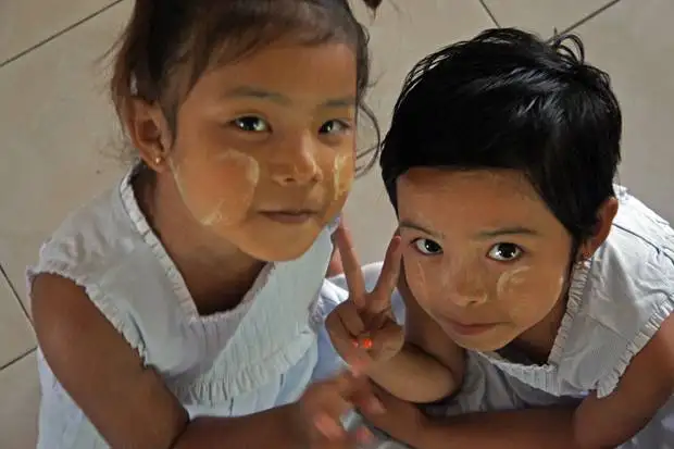 Con-sus-nuevos-uniformes Con-sus-nuevos-uniformes