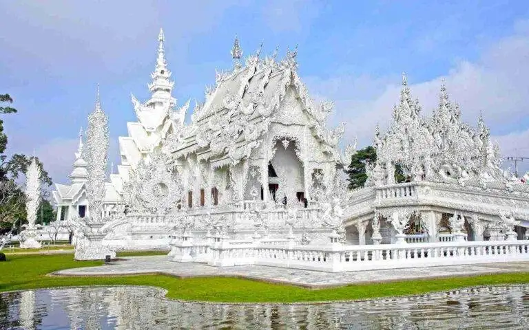 Tour a Chiang Rai: el Templo blanco el Templo azul